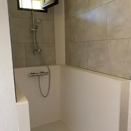 Jolie Maison De Village, A 2 Min A Pied Du D'esparron De Verdon