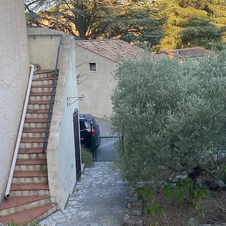 Jolie Maison De Village, A 2 Min A Pied Du D'esparron De Verdon