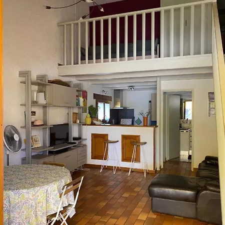 Jolie Maison De Village, A 2 Min A Pied Du D'esparron De Verdon